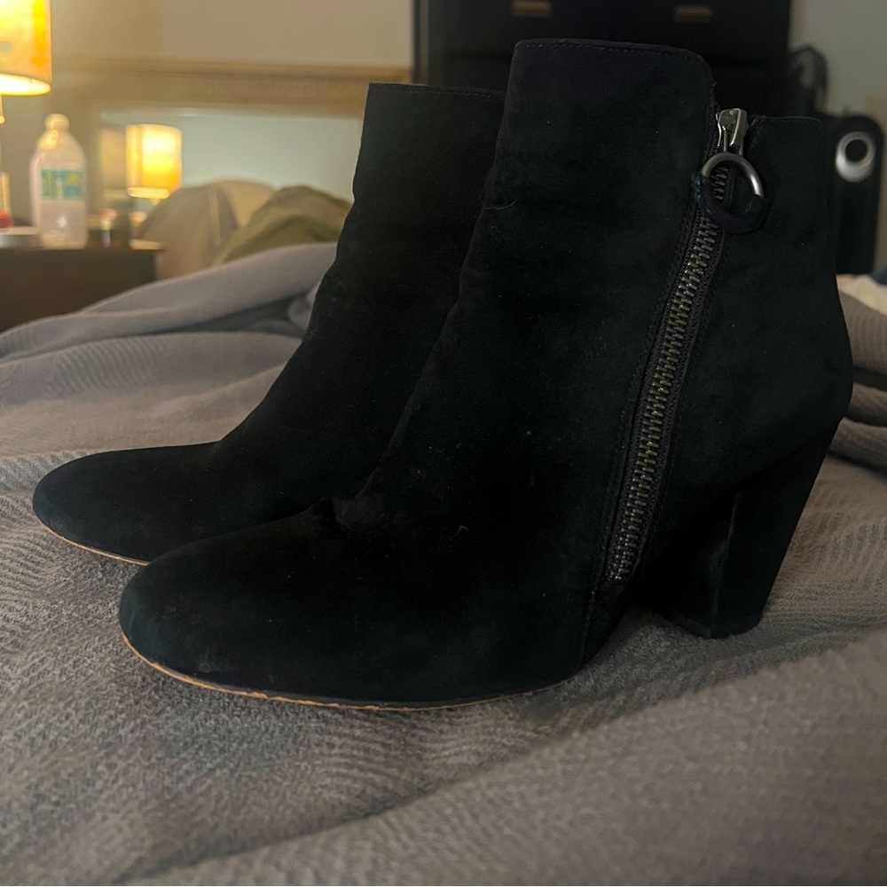 1.STATE Black Suede Ankle Boots size 8